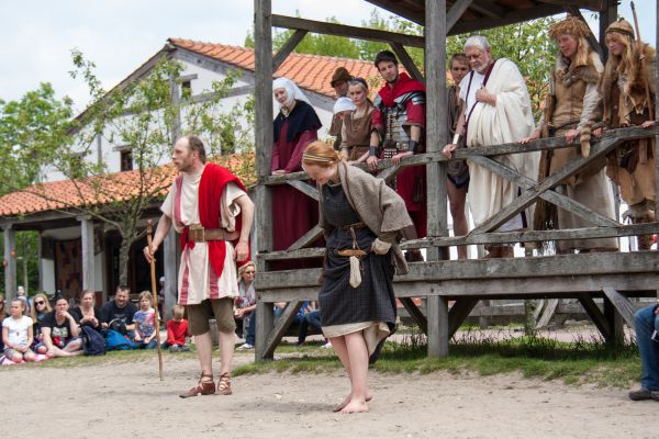 Rostra Archeon